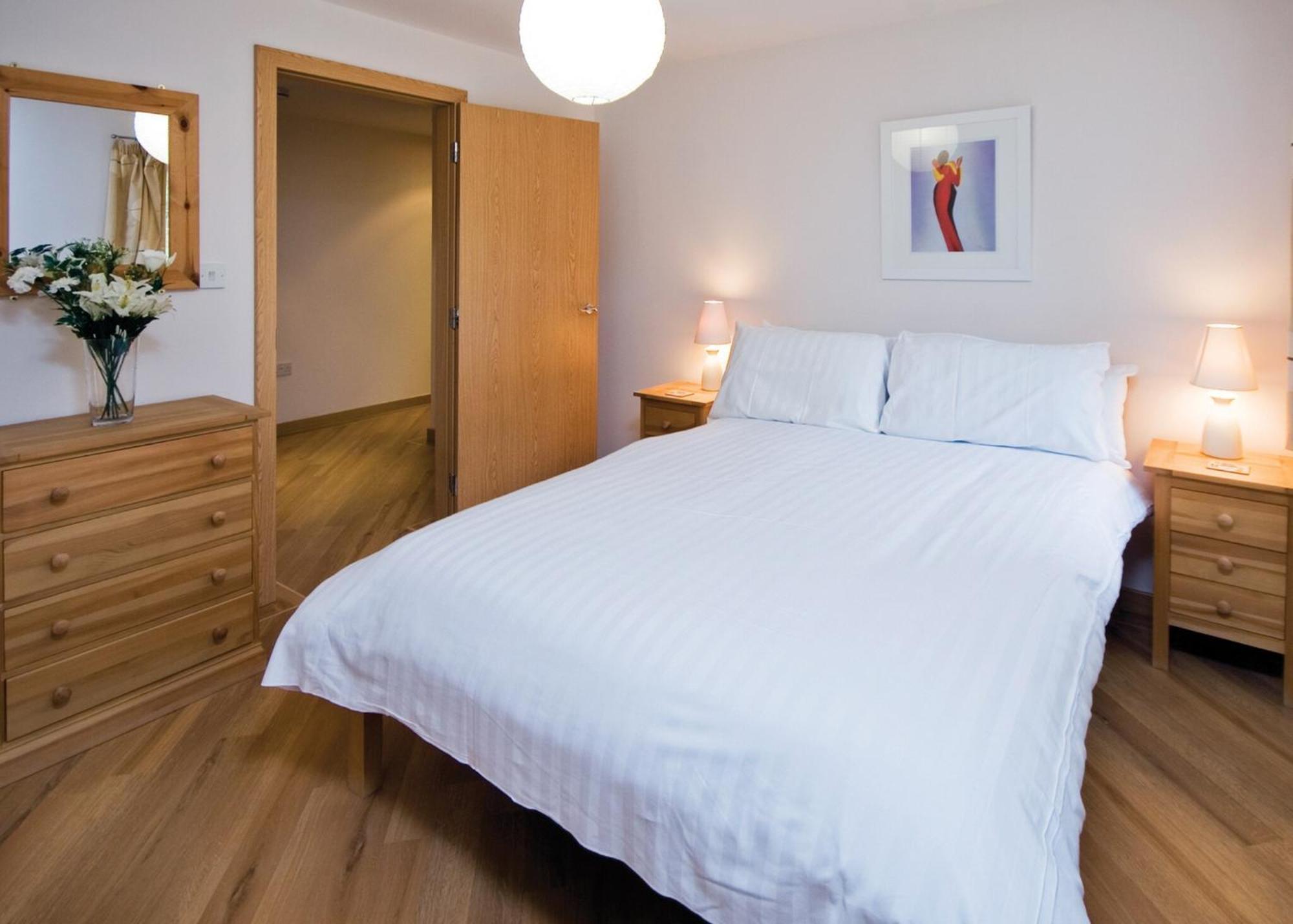 Red Rock Apartments Доліш Екстер'єр фото